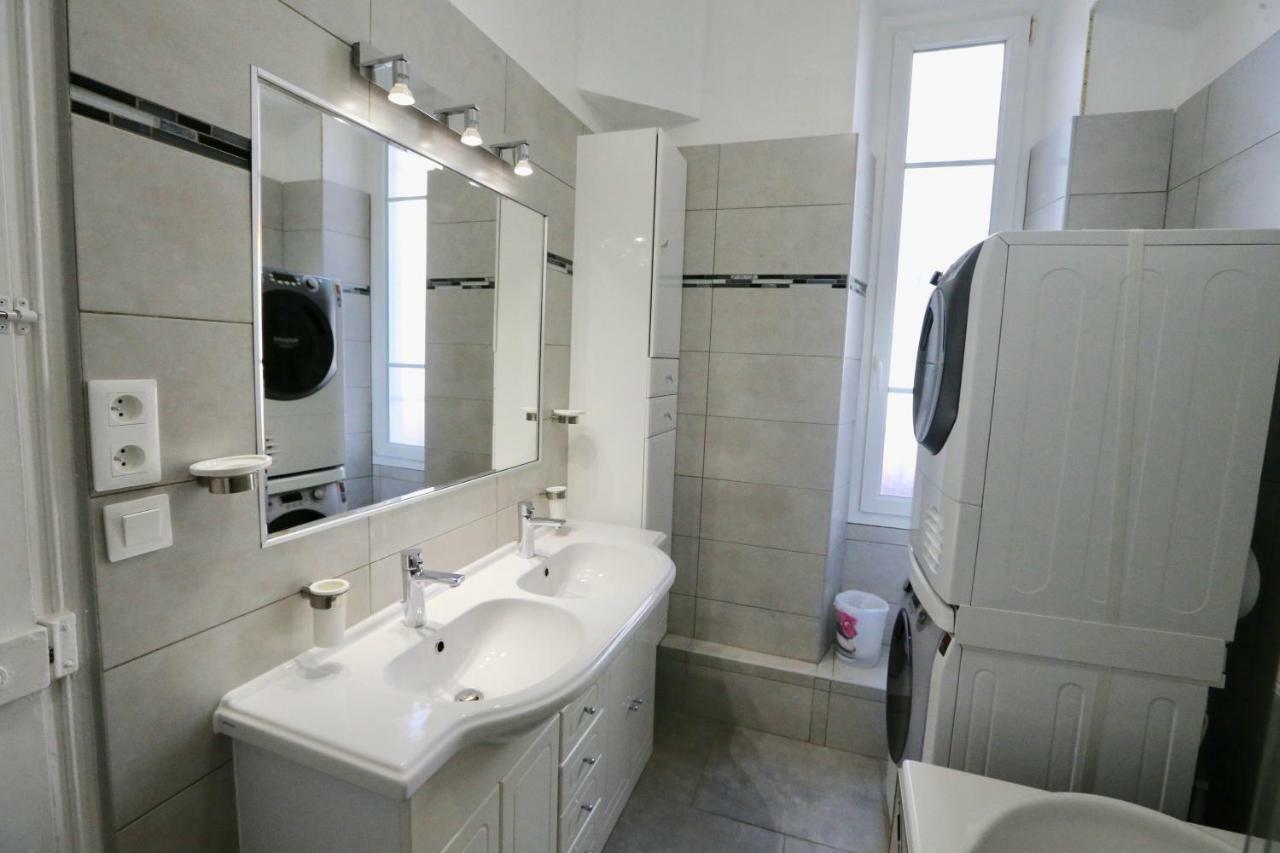 Amiral Courbet Apartment ฌวง-เลส์-แป็งส์ ภายนอก รูปภาพ